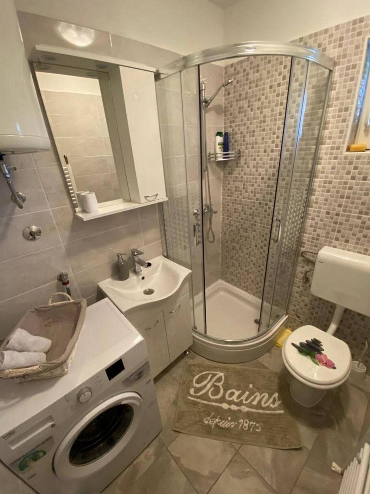 Rural Apartment Ante Drniš Екстериор снимка